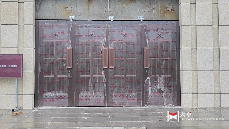 助力吳起長(zhǎng)征博物館：定制銅門(mén)續(xù)寫(xiě)紅色篇章?